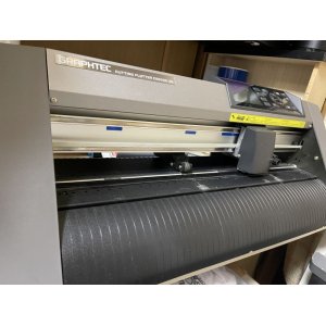 画像: CE6000-40 カッティングマシン（中古）