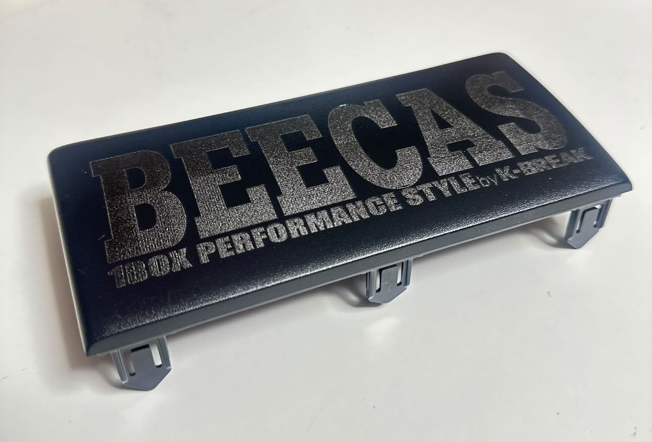 画像1: プリクラッシュセンサーカバー（ハイエース6型以降)  BEECAS ブラックバージョン